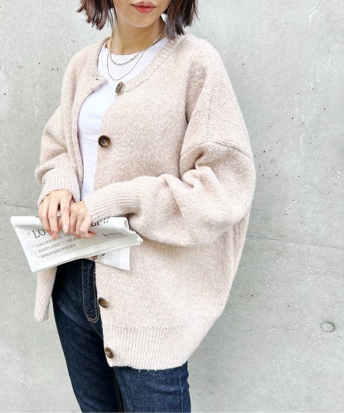 Meli rich（メリーリッチ）の「2WAYオーバーサイズニットカーディガン（カーディガン/ボレロ・レディース・グレイッシュベージュ/ミント/ベージュ/オレンジ/チャコール・MEDIUM）」の17枚目の写真