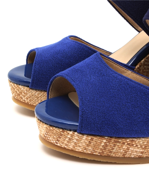 LE TALON(ルタロン)の「◇9cmハイショクダブルベルトウェッジ(サンダル・レディース・ベージュ/ブルー系その他/カーキ/ネイビー・36.5/35.5/37.5)」の8枚目の写真