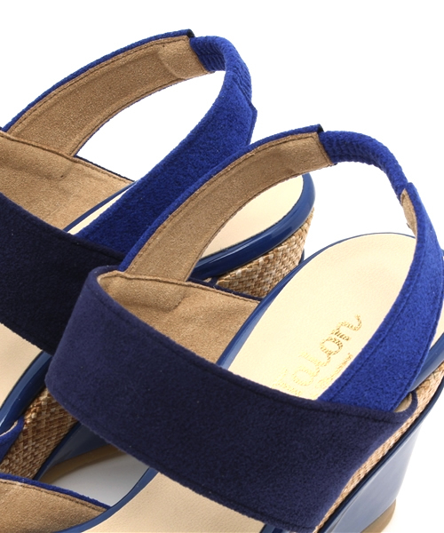 LE TALON(ルタロン)の「◇9cmハイショクダブルベルトウェッジ(サンダル・レディース・ベージュ/ブルー系その他/カーキ/ネイビー・36.5/35.5/37.5)」の9枚目の写真