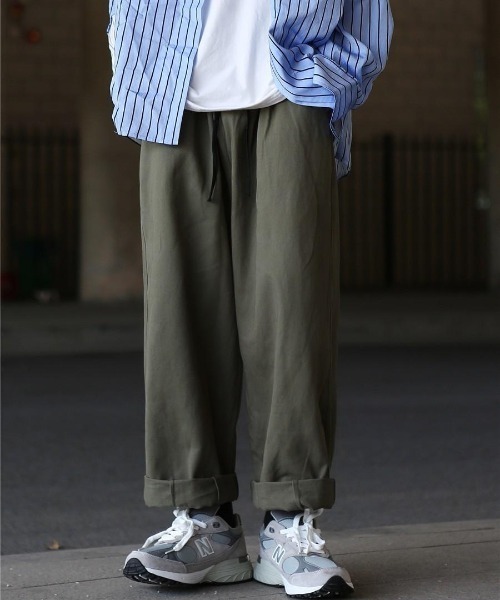 VIBGYOR（ヴィブジョー）の「【バーレスク】スーパールーズチノトラウザー(BQ)（チノパンツ・メンズ・ブラック/カーキ/ベージュ・MEDIUM/LARGE）」の3枚目の写真
