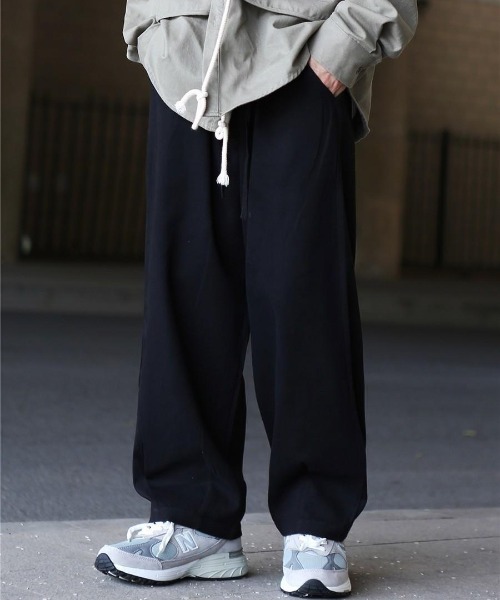 VIBGYOR（ヴィブジョー）の「【バーレスク】スーパールーズチノトラウザー(BQ)（チノパンツ・メンズ・ブラック/カーキ/ベージュ・MEDIUM/LARGE）」の2枚目の写真