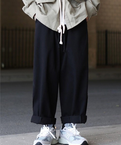 VIBGYOR（ヴィブジョー）の「【バーレスク】スーパールーズチノトラウザー(BQ)（チノパンツ・メンズ・ブラック/カーキ/ベージュ・MEDIUM/LARGE）」の13枚目の写真