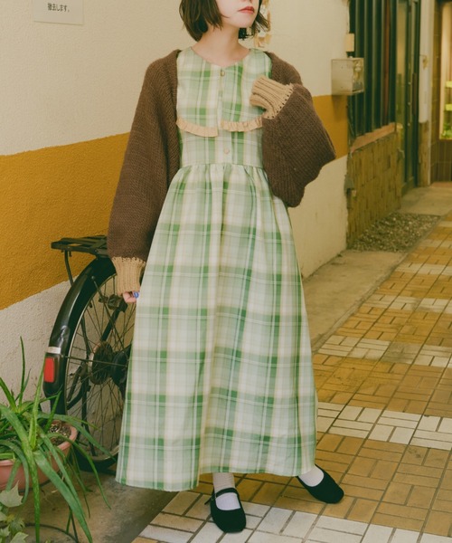 kutir（クティール）の「【クティールとレトロ】アソートビッグ襟ワンピース（ワンピース・レディース・ブルー/ブラック/グリーン・LARGE/MEDIUM/SMALL）」の12枚目の写真