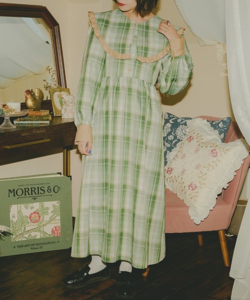 kutir（クティール）の「【クティールとレトロ】アソートビッグ襟ワンピース（ワンピース・レディース・ブルー/ブラック/グリーン・LARGE/MEDIUM/SMALL）」の14枚目の写真