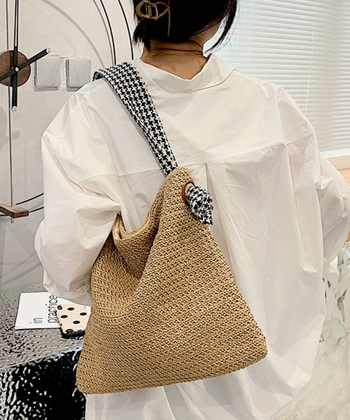 florist(フローリスト)の「【軽量】千鳥格子ショルダーのくったりカゴバッグ/トートバッグ(かごバッグ・レディース・ブラウン/オフホワイト・FREE)」の10枚目の写真