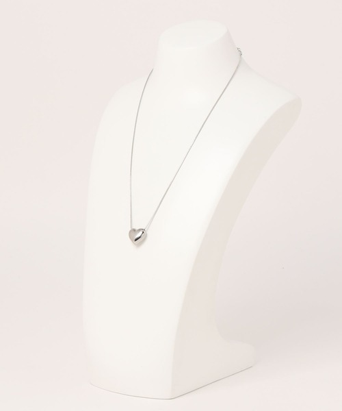 LAC-VERT（ラック・ヴェール）の「ポイントハートネックレス（ネックレス・レディース・シルバー・FREE）」の3枚目の写真