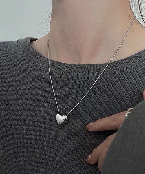 LAC-VERT（ラック・ヴェール）の「ポイントハートネックレス（ネックレス・レディース・シルバー・FREE）」の6枚目の写真