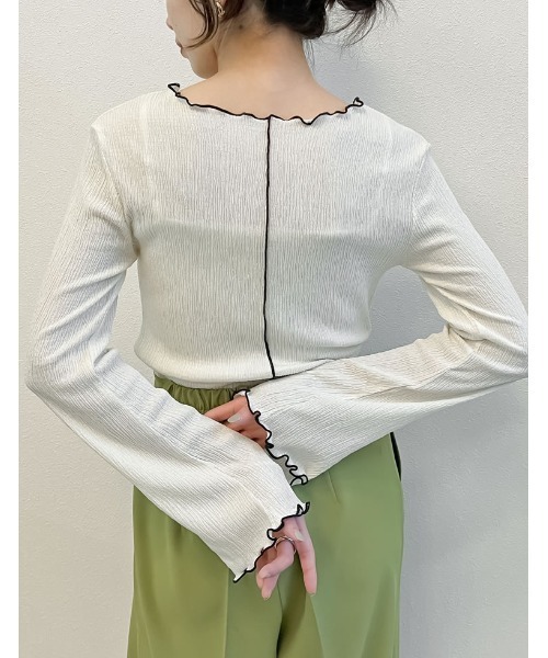 Re:EDIT(リエディ)の「配色メローフレアスリーブトップス(Tシャツ/カットソー・レディース・ホワイト系その他/ブラック系その他/アイボリー/ブラック/グレイッシュベージュ・MEDIUM/LARGE)」の17枚目の写真