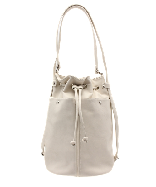 mystic(ミスティック)の「2WAY巾着BAG(ショルダーバッグ・レディース・ブラック/アイボリー・フリ-)」の2枚目の写真