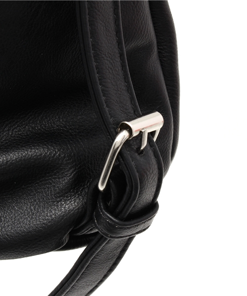 mystic(ミスティック)の「2WAY巾着BAG(ショルダーバッグ・レディース・ブラック/アイボリー・フリ-)」の9枚目の写真