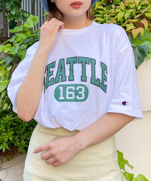 Champion（チャンピオン）の「『別注』champion×SENSE OF PLACE　グラフィックTシャツ（Tシャツ/カットソー・レディース・ホワイト/オレンジ/ライトブルー・ONE）」の4枚目の写真