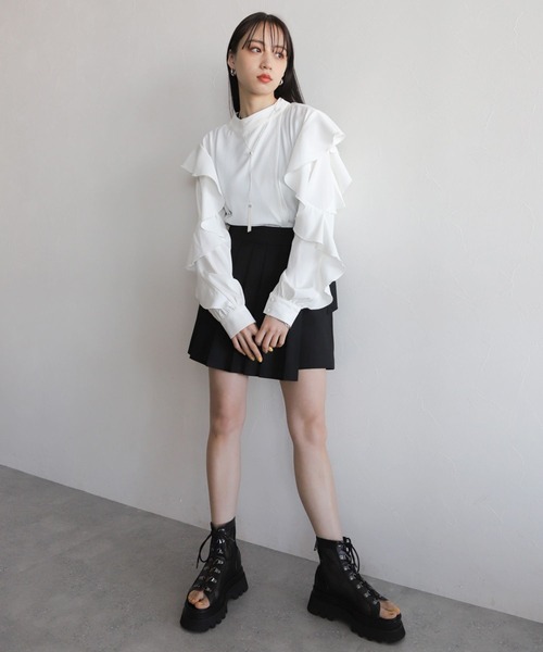 HARE ウィメンズ　2way 長袖シャツ HARE（ハレ）の「2WAYソデフリルシャツ(HARE)（シャツ/ブラウス