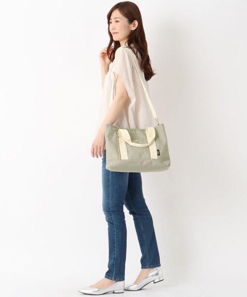 one'sterrace(ワンズテラス)の「【A4】Jouet スッキリ収納仕切りトート(トートバッグ・レディース・グレー系・99)」の6枚目の写真