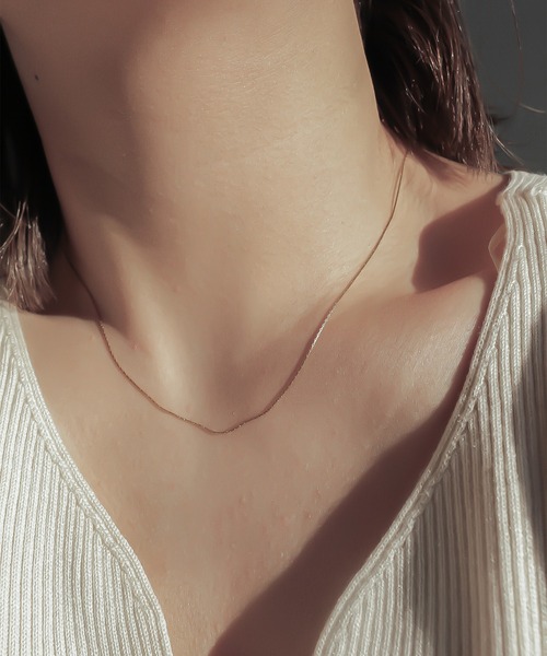 ebine(エビネ)の「0.6mm Skin Necklace 金属アレルギー対応 サージカルステンレス(ネックレス・レディース・ピンクゴールド/シルバー/ゴールド・40/45)」の14枚目の写真
