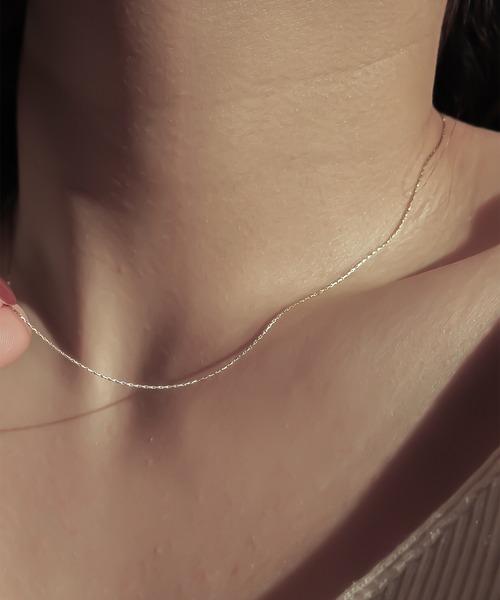 ebine(エビネ)の「0.6mm Skin Necklace 金属アレルギー対応 サージカルステンレス(ネックレス・レディース・ピンクゴールド/シルバー/ゴールド・40/45)」の11枚目の写真