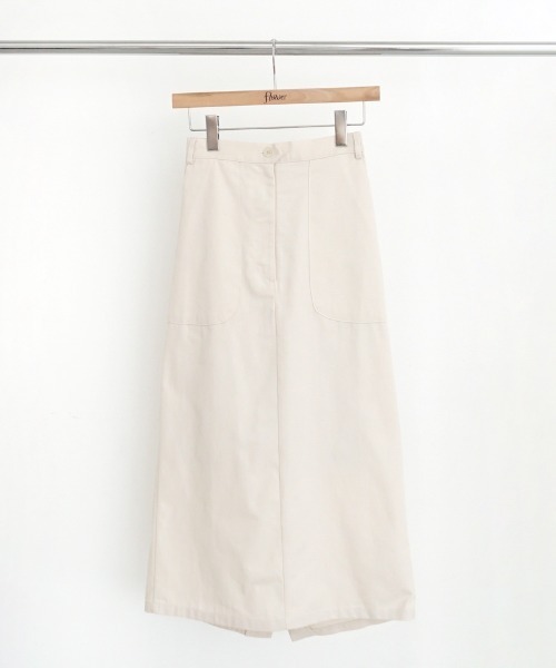 flower（フラワー）の「レディストレートスカート（スカート・レディース・ブラック/アイボリー・FREE）」の4枚目の写真