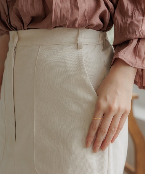 flower（フラワー）の「レディストレートスカート（スカート・レディース・ブラック/アイボリー・FREE）」の12枚目の写真