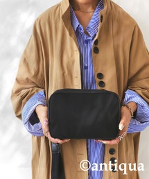 ストラップ付きマルチコンパクトケース