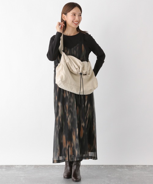 LEPSIM(レプシィム)の「ナイロンドロストショルダー 976568(ショルダーバッグ・レディース・ブラック/グレー/アイボリー・ONE SIZE)」の6枚目の写真