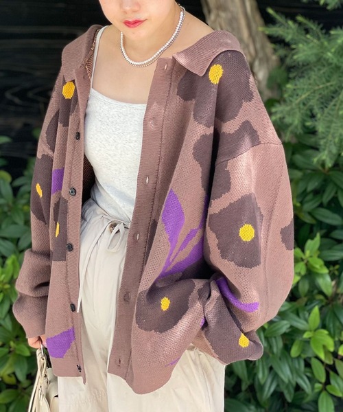 CIAOPANIC（チャオパニック）の「フラワージャガードニットポロカーデ（カーディガン/ボレロ・レディース・ブラック/アイボリー/グレー・MEDIUM/LARGE）」の9枚目の写真