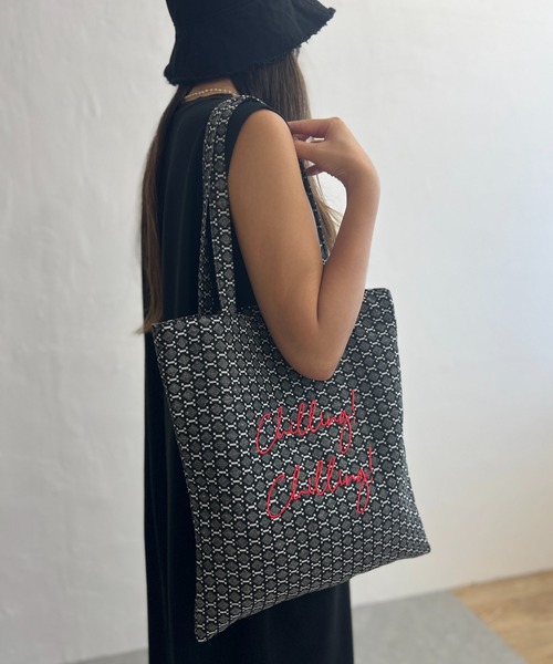 LBC（エルビーシー）の「ジャガードA4トートバッグ（トートバッグ・レディース・キャメル/ブラウン/ブラック・FREE）」の2枚目の写真