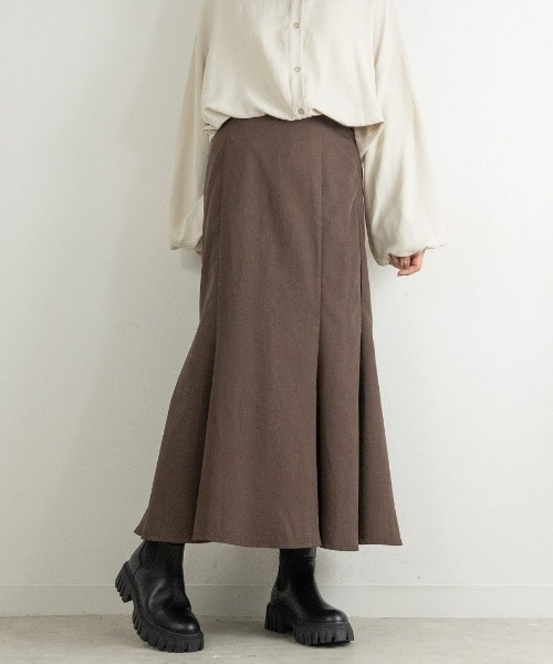 Fabby fabby(ファビィーファビィー)の「トラックソールサイドゴアショートブーツ(ブーツ・レディース・ブラック/オフホワイト・MEDIUM/LARGE/SMALL)」の9枚目の写真