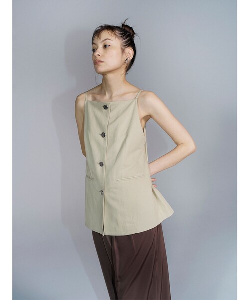 Ray BEAMS(レイビームス)の「RBS / アシンメトリー ベルト ラップパンツ(その他パンツ・レディース・チャコール/ブラウン・1/0)」の7枚目の写真