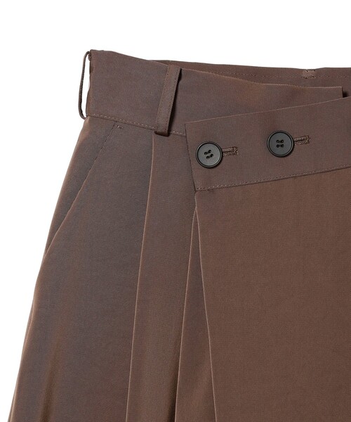 Ray BEAMS(レイビームス)の「RBS / アシンメトリー ベルト ラップパンツ(その他パンツ・レディース・チャコール/ブラウン・1/0)」の20枚目の写真