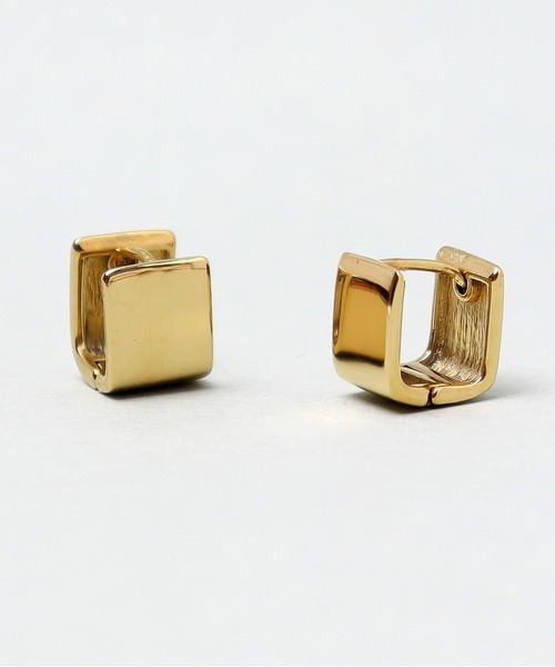 ieLS(イエルズ)の「金属アレルギー対応「ieLS」ステンレス キューブピアス(ピアス(両耳用)・メンズ・ゴールド/シルバー・ONE SIZE)」の2枚目の写真