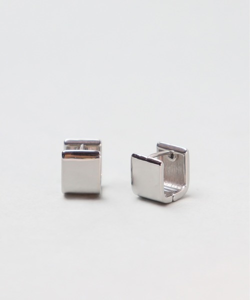 ieLS(イエルズ)の「金属アレルギー対応「ieLS」ステンレス キューブピアス(ピアス(両耳用)・メンズ・ゴールド/シルバー・ONE SIZE)」の11枚目の写真