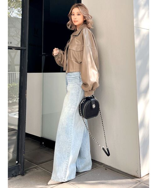 GYDA（ジェイダ）の「ハイウエスト OVER LAP ワイドレッグデニムパンツ（デニムパンツ・レディース・ライトブルー/ブルー・SMALL/MEDIUM/X-SMALL）」の6枚目の写真