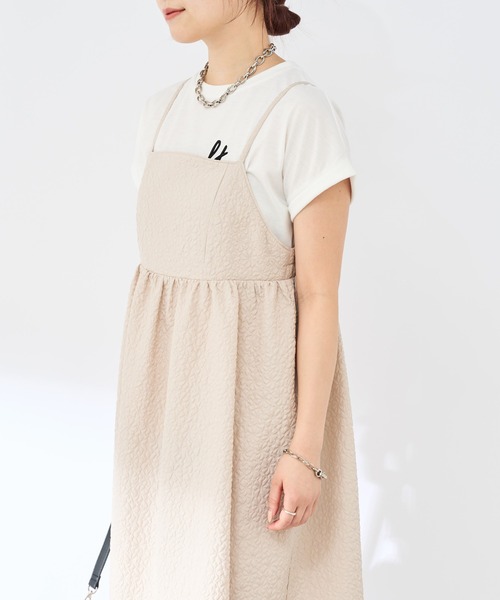 un dix cors（アンディコール）の「フラワーふくれジャガードキャミワンピース（ワンピース・レディース・ブラック/グレイッシュベージュ・FREE）」の13枚目の写真