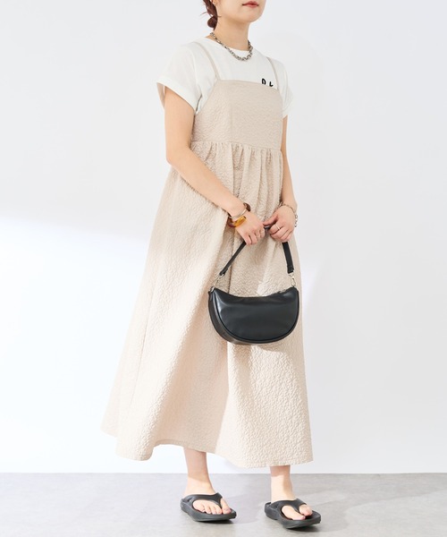 un dix cors（アンディコール）の「フラワーふくれジャガードキャミワンピース（ワンピース・レディース・ブラック/グレイッシュベージュ・FREE）」の16枚目の写真