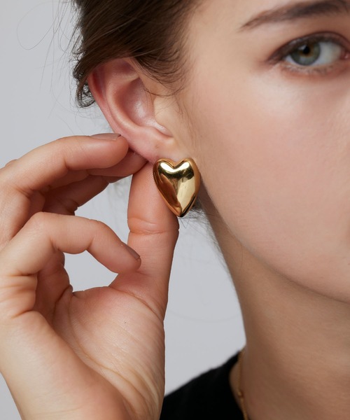 CENE(セネ)の「【CENE】セネ/ビッグハートイヤリング(イヤリング・レディース・ゴールド/シルバー・FREE)」の9枚目の写真