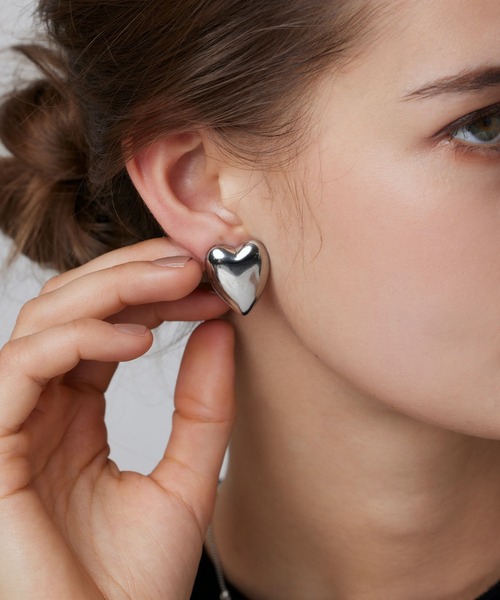 CENE(セネ)の「【CENE】セネ/ビッグハートイヤリング(イヤリング・レディース・ゴールド/シルバー・FREE)」の6枚目の写真