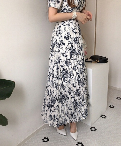 花柄 プリントマキシ丈 ワンピース 半袖 ドレス スクエアネック FREAK'S STORE ワンピース 限定展開 花柄 マキシ 半袖