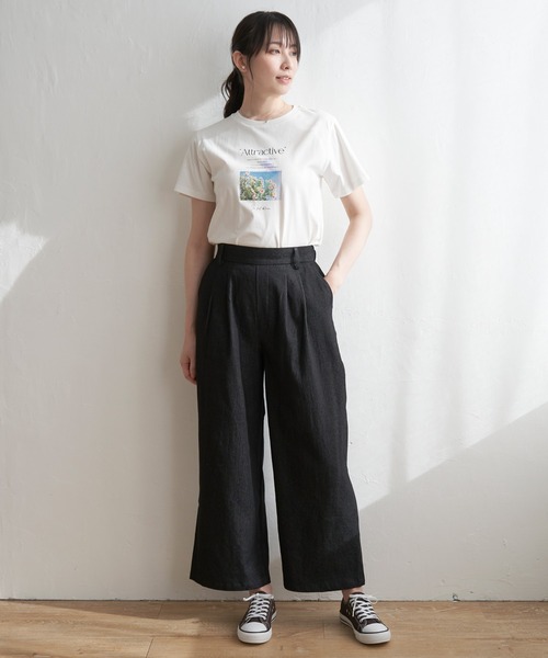 ikka(イッカ)の「【親子コーデ】ロゴフォトプリントT(Tシャツ/カットソー・レディース・ホワイト/チャコールグレー/オフホワイト/ベージュ/ライトブルー/ブラック・S/M/L)」の7枚目の写真