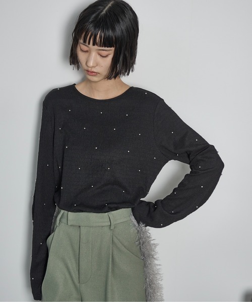 【ぴ】Glossy ホワイト クロップドトップ セット セール】ドットスタッズリップルトップス（Tシャツ/カットソー