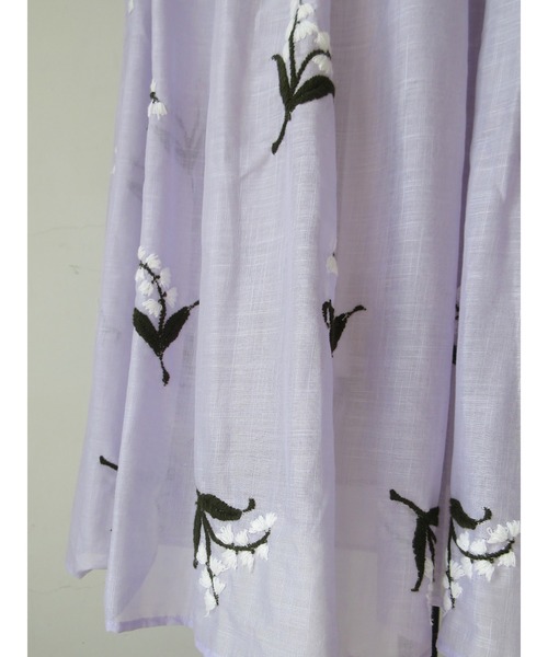 nesessaire(ネセセア)の「ミュゲ(すずらん)エンブロイダリージレ(ベスト・レディース・ベージュ/ネイビー/ライラック・38)」の20枚目の写真