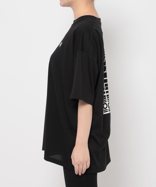 HEREIAM（ヘレイアム）の「【HEREIAM】吸水速乾／LOCUSSCORE TEE(ユニセックス)（Tシャツ/カットソー・レディース・ブラック/ホワイト・LARGE/MEDIUM）」の21枚目の写真