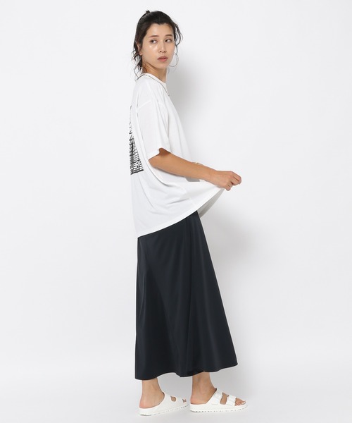 HEREIAM（ヘレイアム）の「【HEREIAM】吸水速乾／LOCUSSCORE TEE(ユニセックス)（Tシャツ/カットソー・レディース・ブラック/ホワイト・LARGE/MEDIUM）」の6枚目の写真