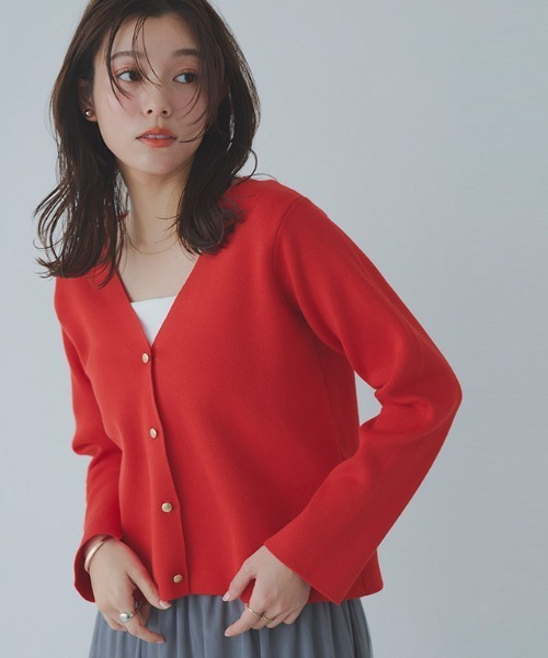 Pierrot(ピエロ)の「ショート丈ニットカーディガン(カーディガン/ボレロ・レディース・アイボリー/レッド/ブラック・M/L)」の3枚目の写真