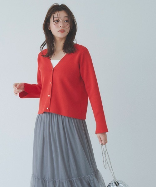 Pierrot(ピエロ)の「ショート丈ニットカーディガン(カーディガン/ボレロ・レディース・アイボリー/レッド/ブラック・M/L)」の8枚目の写真