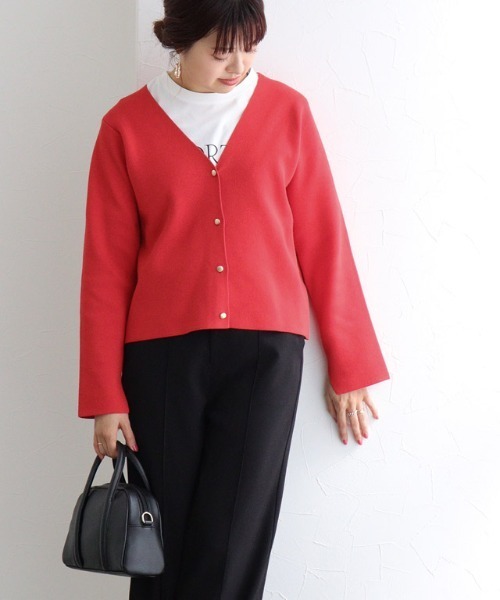 Pierrot(ピエロ)の「ショート丈ニットカーディガン(カーディガン/ボレロ・レディース・アイボリー/レッド/ブラック・M/L)」の11枚目の写真