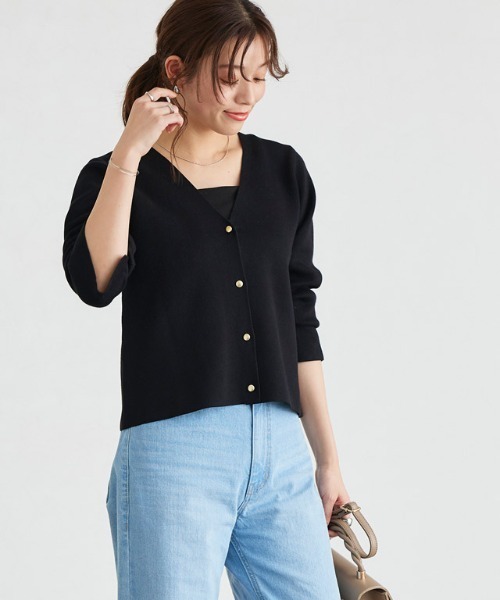 Pierrot(ピエロ)の「ショート丈ニットカーディガン(カーディガン/ボレロ・レディース・アイボリー/レッド/ブラック・M/L)」の15枚目の写真