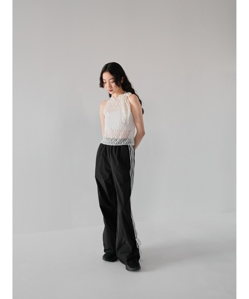 Uenui(ウニュイ)の「リボントラックパンツ トラックパンツ ストレートパンツ ナイロン サイドライン ジャージ(その他パンツ・レディース・ブラック・FREE)」の22枚目の写真