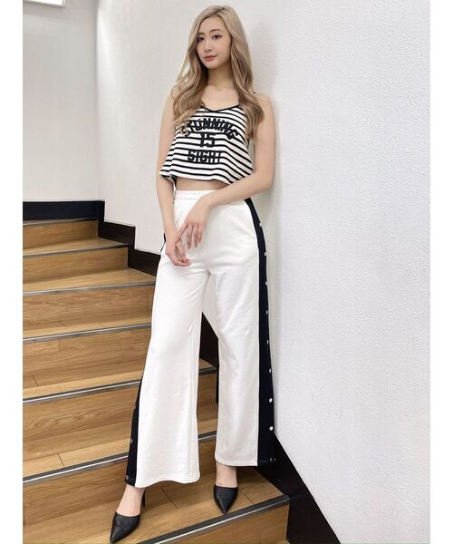 GYDA（ジェイダ）の「サイドライン裏毛ワイドパンツ（その他パンツ・レディース・オフホワイト/ブラック・FREE）」の10枚目の写真