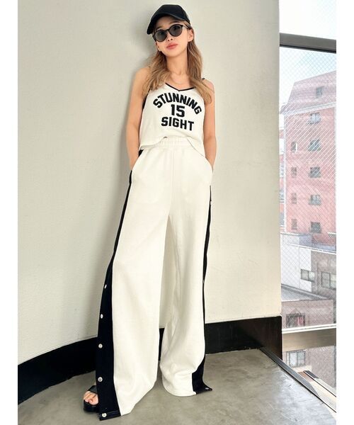 GYDA（ジェイダ）の「サイドライン裏毛ワイドパンツ（その他パンツ・レディース・オフホワイト/ブラック・FREE）」の14枚目の写真