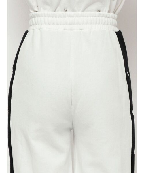 GYDA（ジェイダ）の「サイドライン裏毛ワイドパンツ（その他パンツ・レディース・オフホワイト/ブラック・FREE）」の20枚目の写真
