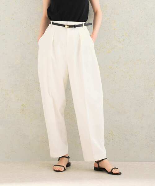 URBAN RESEARCH ROSSO WOMEN（アーバンリサーチ　ロッソ）の「コクーンパンツ（その他パンツ・レディース・オフホワイト/ベージュ/ネイビー・36/38）」の2枚目の写真